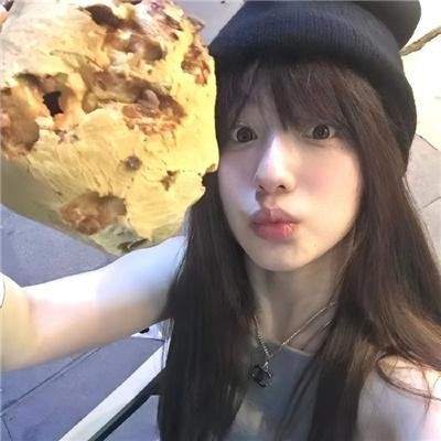 高山上的热气球